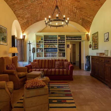 Elegant Farmhouse In With Swimming Pool Casa vacanze